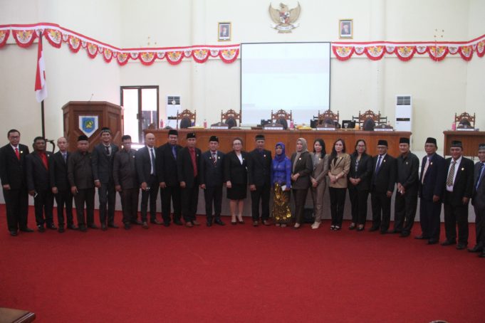 DPRD Bolmong Gelar Rapat Paripurna Tutup Buka Masa Sidang Tahun 2018