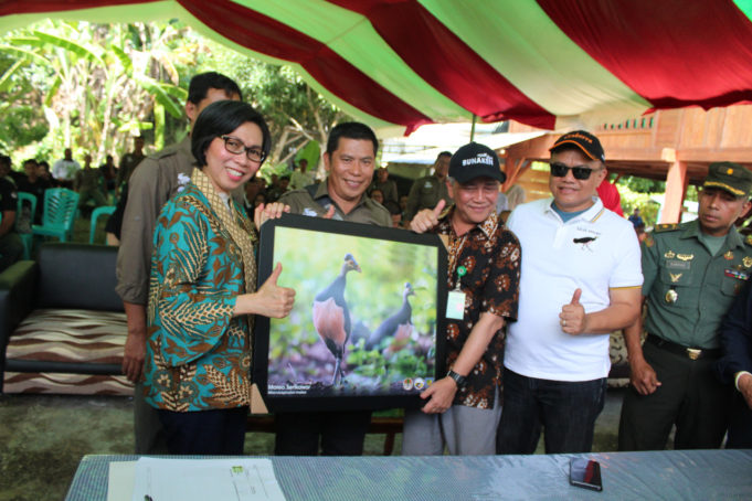 Bupati Bolmong Bersama Dirjen Konservasi Meresmikan Sanctuary Tambun dan Muara Pusian