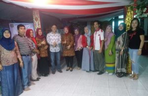 Wabup Pantau Stand Pameran Pemkab Bolmong