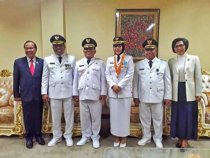 Bupati Bolmong Hadiri Pelantikan 5 Kepala Daerah Se Sulut