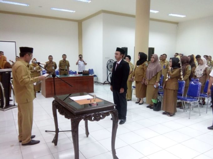 Wabup Bolmong Lantik Direktur RSUD Datoe Binangkang