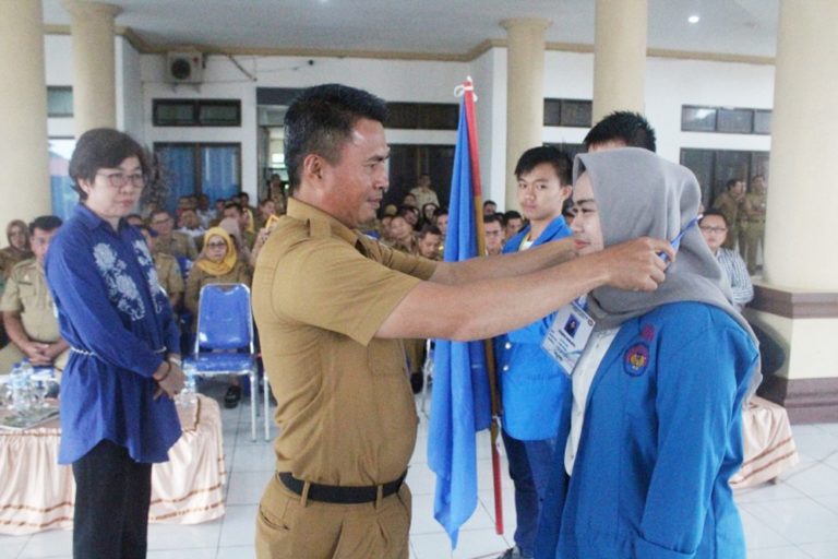 Sekda Sambut 125 Mahasiswa KKN Unima