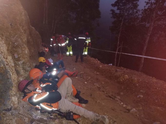 Daftar Nama-Nama Korban Selamat dan Meninggal Longsor Tambang Bakan