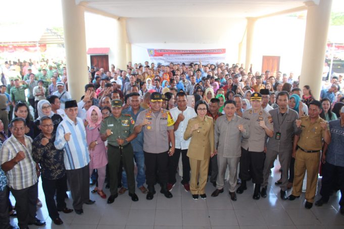 PEMKAB BOLMONG GELAR APEL BERSAMA LINMAS DAN DEKLARASI DAMAI