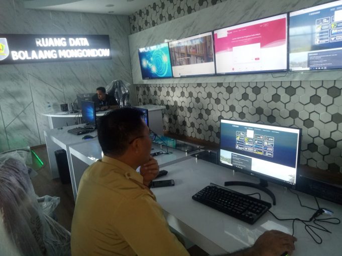 Smart E Goverment Bolmong Implementasi SPBE