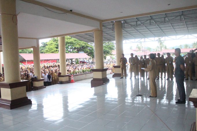 Pemkab Bolmong Gelar Apel Perdana Pasca Libur Natal dan Tahun Baru