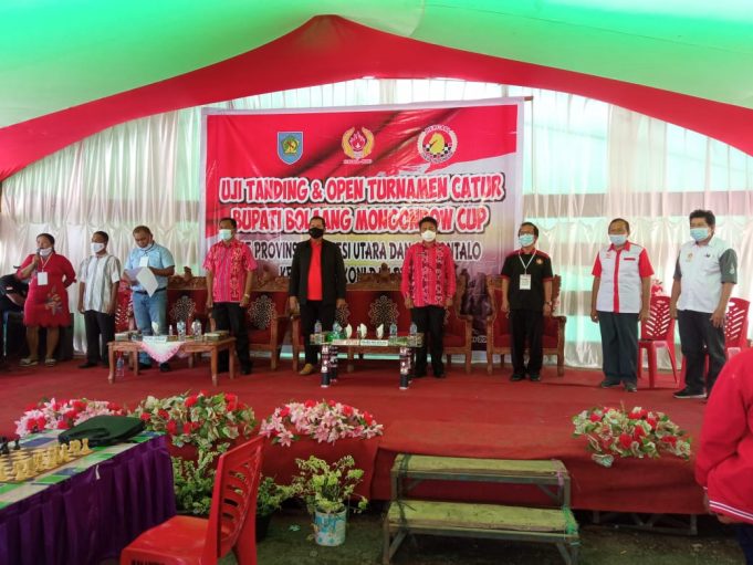Sekda Buka Open Tournament Catur Bupati Bolmong CUP