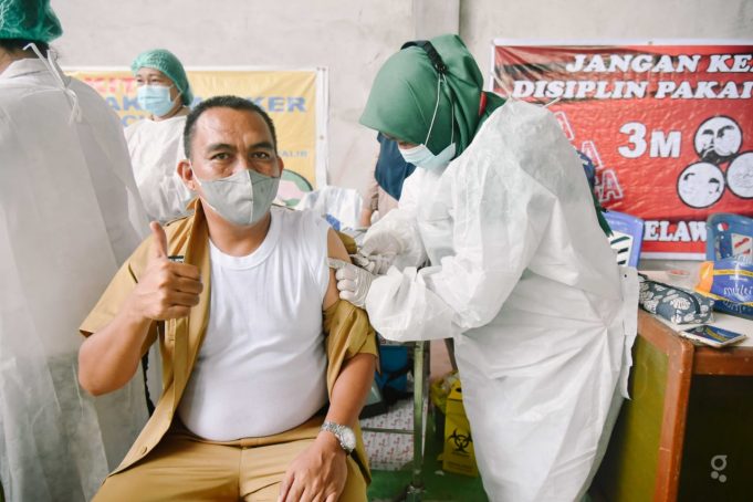 Pemkab Bolmong Gelar Vaksinasi Covid 19 Untuk ASN dan Wartawan