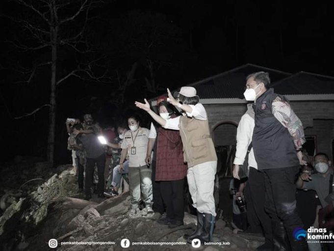 Menteri Sosial RI Didampingi Bupati Bolmong Tinjau Lokasi Bencana Desa Batu Merah