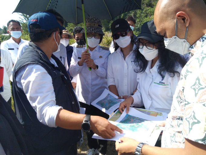 Bupati Bolmong Dampingi Pejabat Kementerian Investasi/BKPM Tinjau Lokasi Tata Ruang Kimong