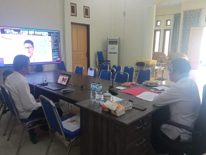 Sekda Buka Bimtek Panitia Pilsang Secara Virtual